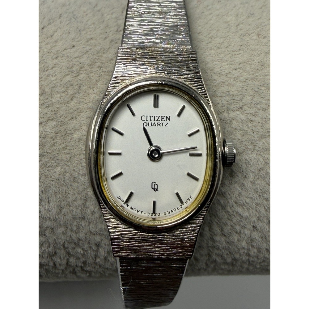 Citizen CQ 3220-S09532 New Battery Vintage Ladies Watch 16MM 5.75" Silver Tone